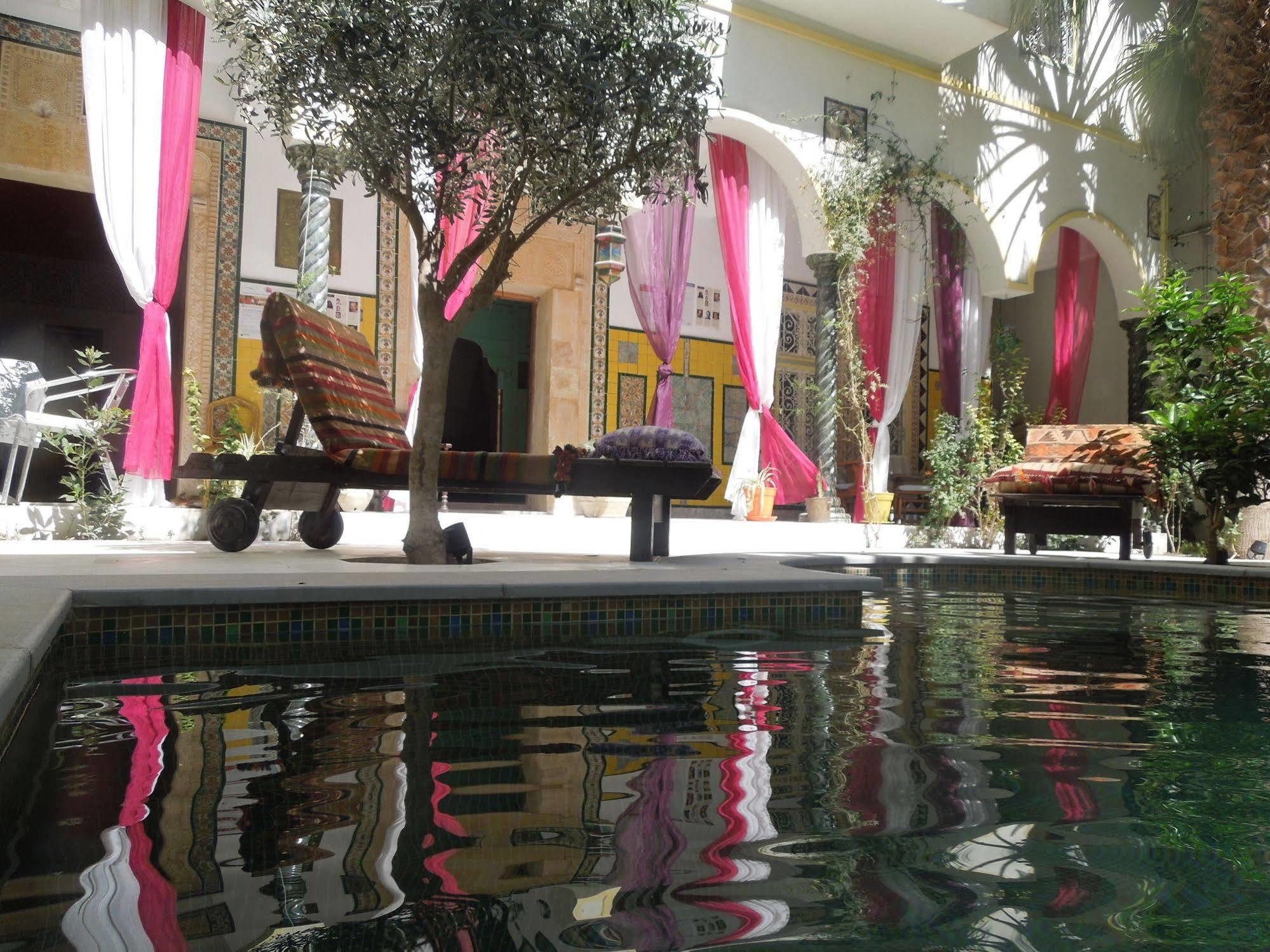 فندق المرسىفي  Dar Souad المظهر الخارجي الصورة